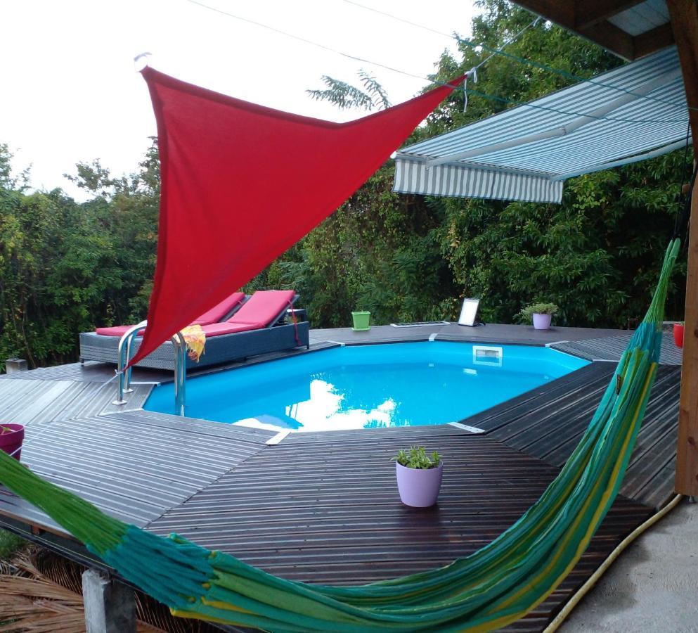 Chambre Chez L'Habitant Avec Piscine Privative Et Vue Panoramique Sur La Mer Des Caraibes Desmarinieres Exterior foto